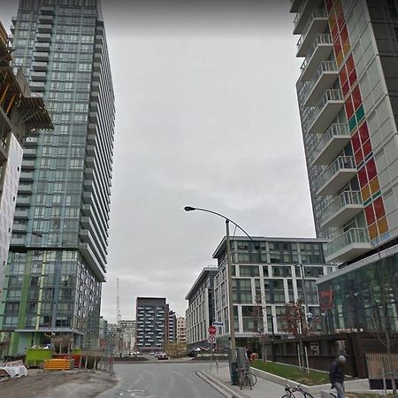 Pelicanstay In Toronto Entertainment District エクステリア 写真